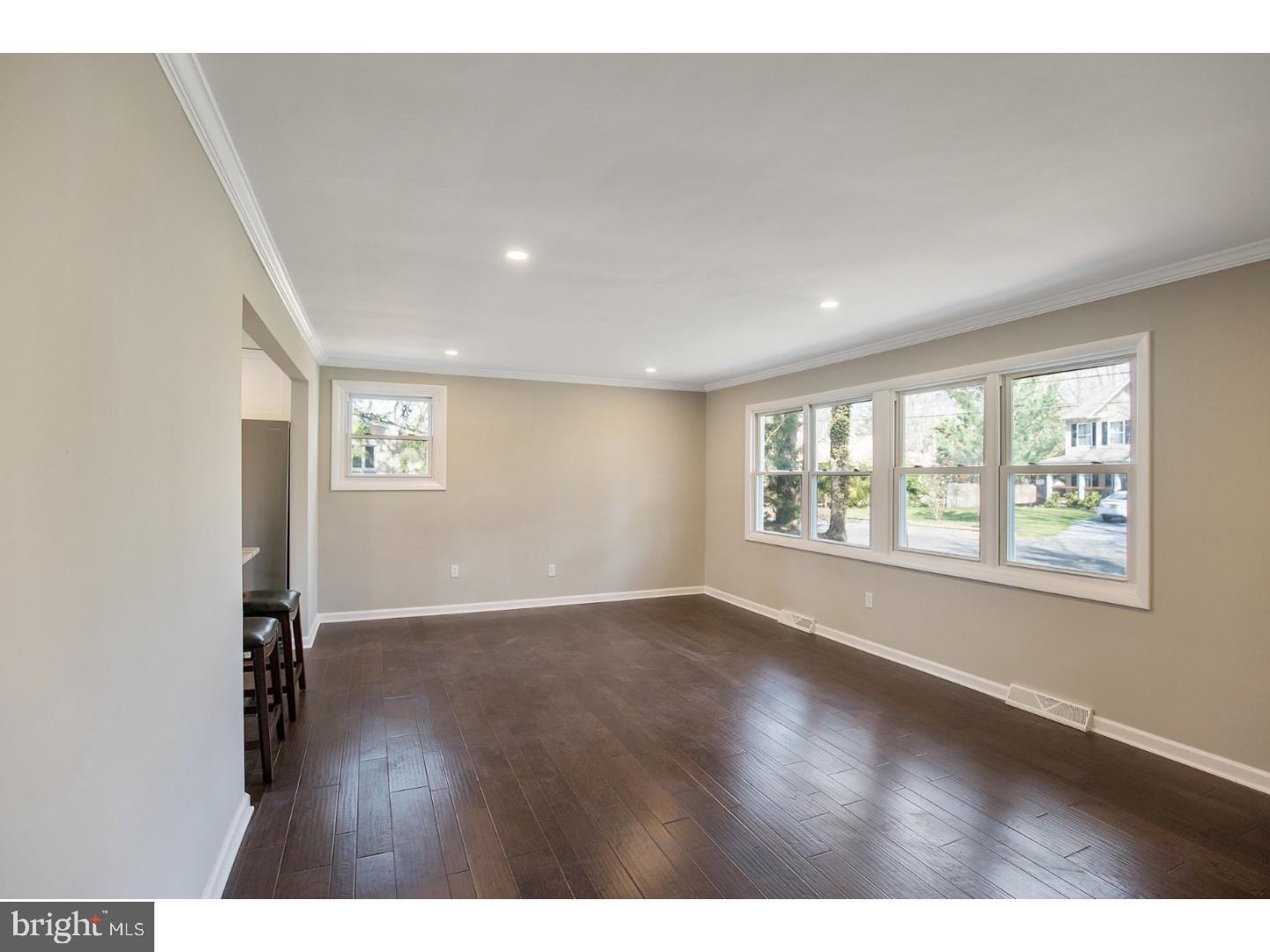 8 Evergreen Road Mount Laurel, NJ 08054 - Photo 10 of 25
