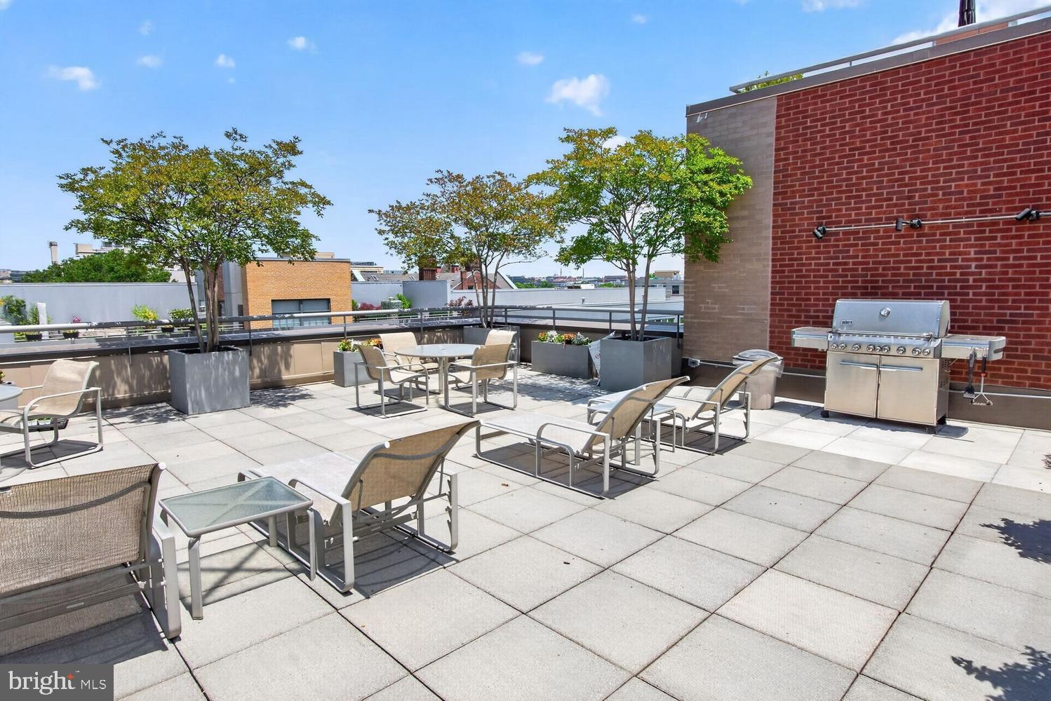 1440 Church Street Northwest, Unit 406 Washington, DC 20005 - Photo 20 of 21 Building rooftop