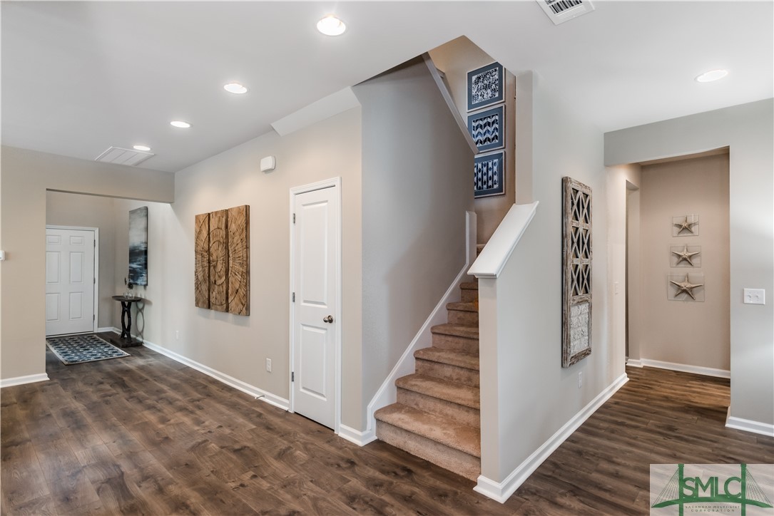 307 Serengeti Boulevard Pooler, GA 31322 - Photo 10 of 34 Staircase to 2nd floor.