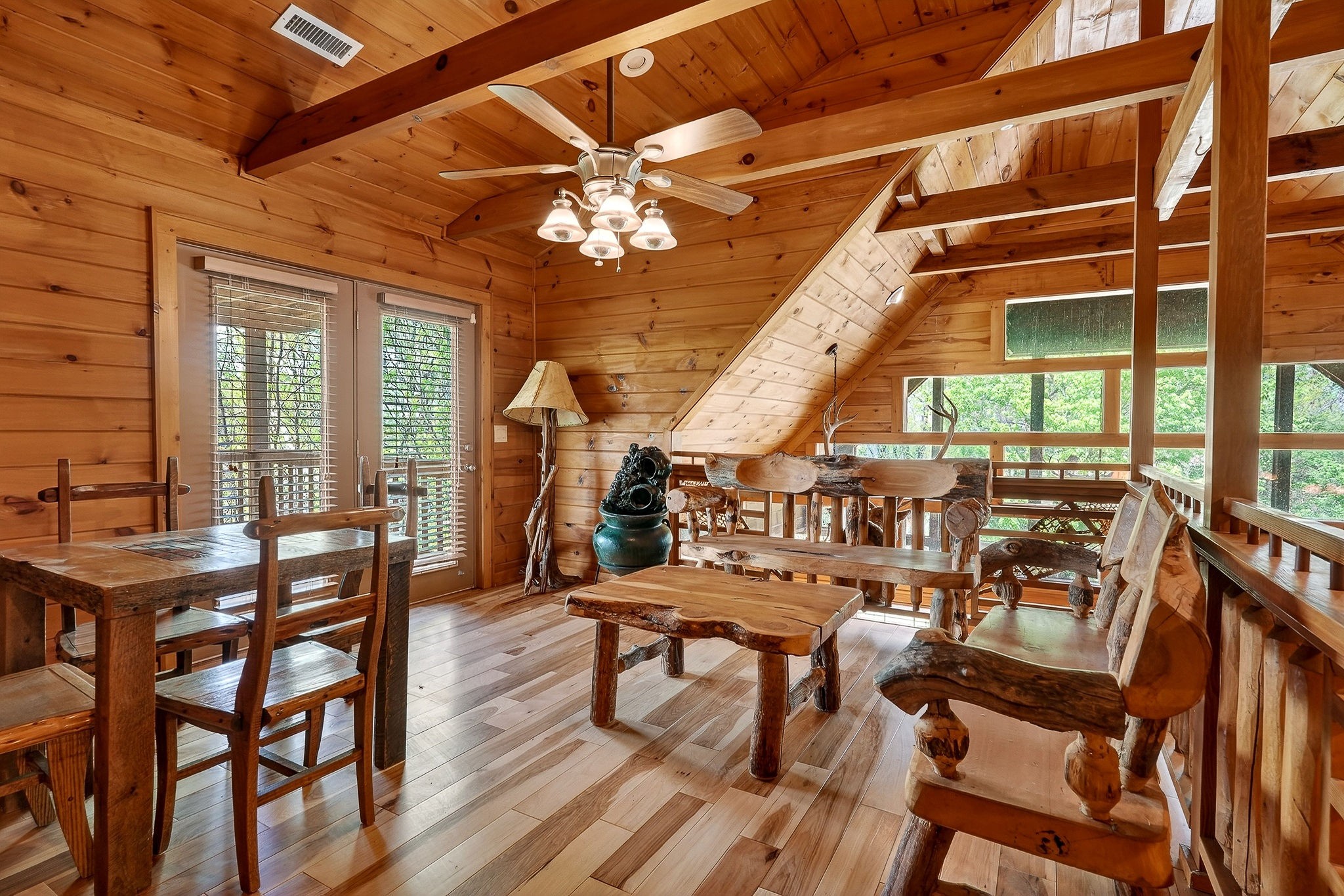 5175 Dale Ridge Road Liberty, TN 37095 - Photo 17 of 69 a dining room with furniture and window