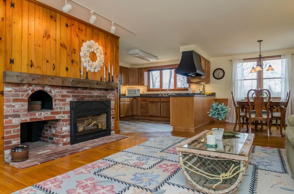 3 Oakwood Road Cape Elizabeth, ME 04107 - Photo 5 of 34 Photo