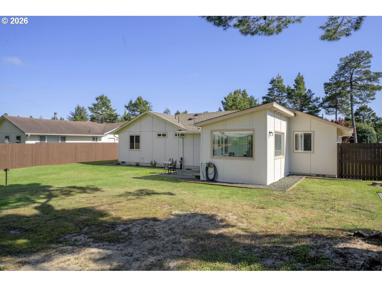 2019 40th Street Florence, OR 97439 - Photo 34 of 40