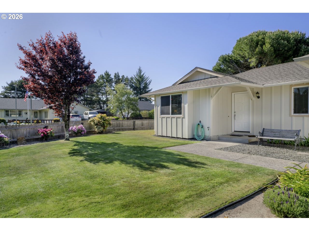 2019 40th Street Florence, OR 97439 - Photo 5 of 40