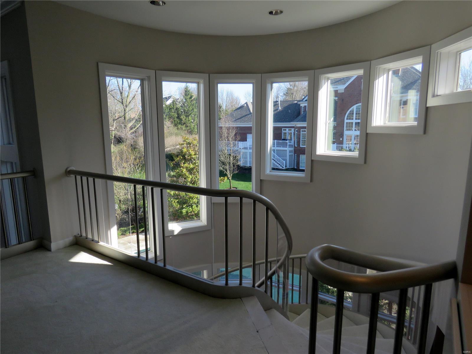10455 Litzsinger Road Frontenac, MO 63131 - Photo 14 of 29 Gallery Image 14