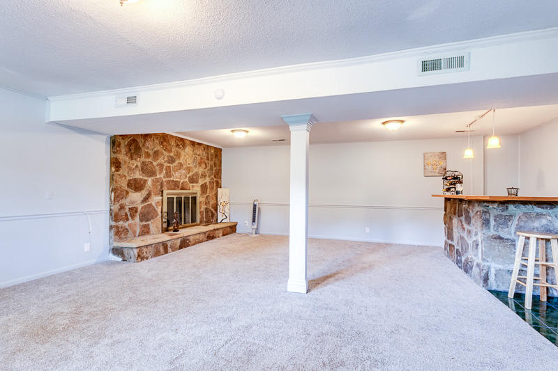 1000 Corning Road Knoxville, TN 37923 - Photo 26 of 40 Donwstairs Rec Room
