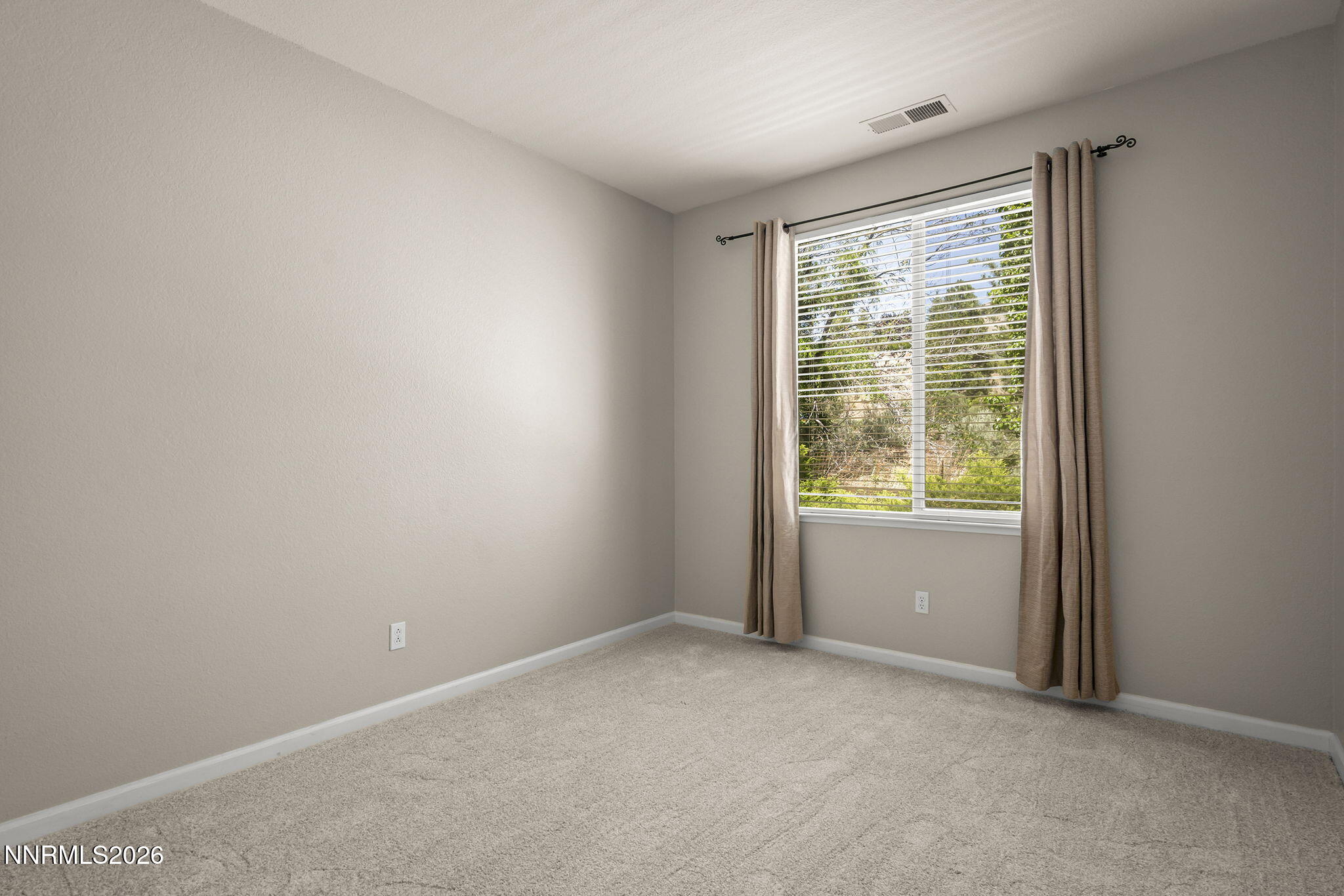 7867 Morgan Pointe Circle Reno, NV 89523 - Photo 18 of 30 20-web-or-mls-_DSC0218