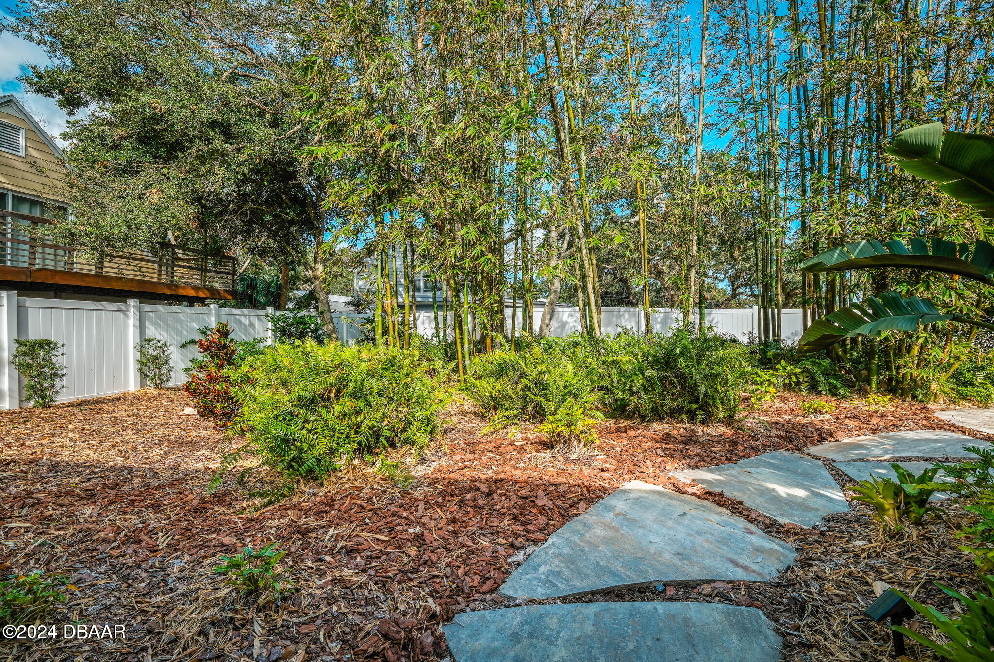 422 South Riverside Drive Edgewater, FL 32132 - Photo 50 of 54 422 N RIV -41