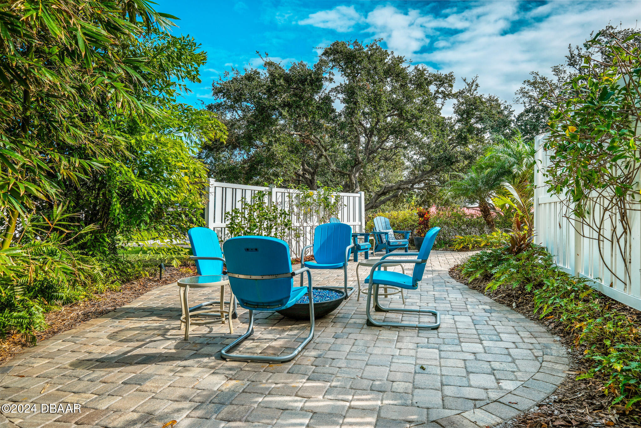 422 South Riverside Drive Edgewater, FL 32132 - Photo 51 of 54 422 N RIV -42