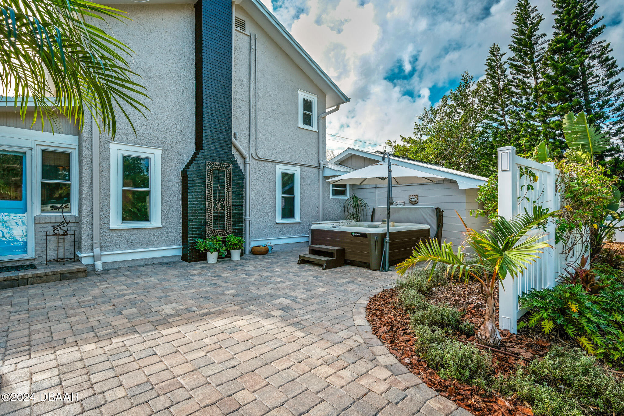 422 South Riverside Drive Edgewater, FL 32132 - Photo 53 of 54 422 N RIV -44
