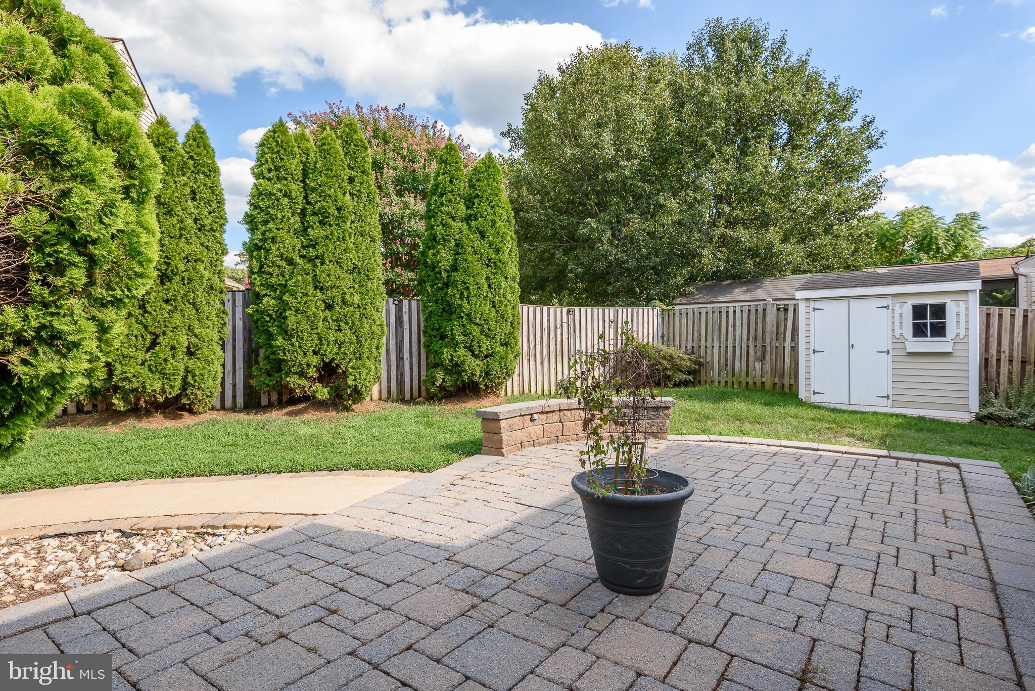 106 Country Road Sterling, VA 20165 - Photo 42 of 47 Gallery Image 42