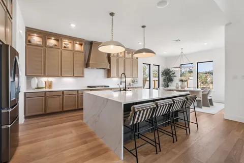 $774,990 | 2351 Friendswood Trail, Friendswood, TX 77546