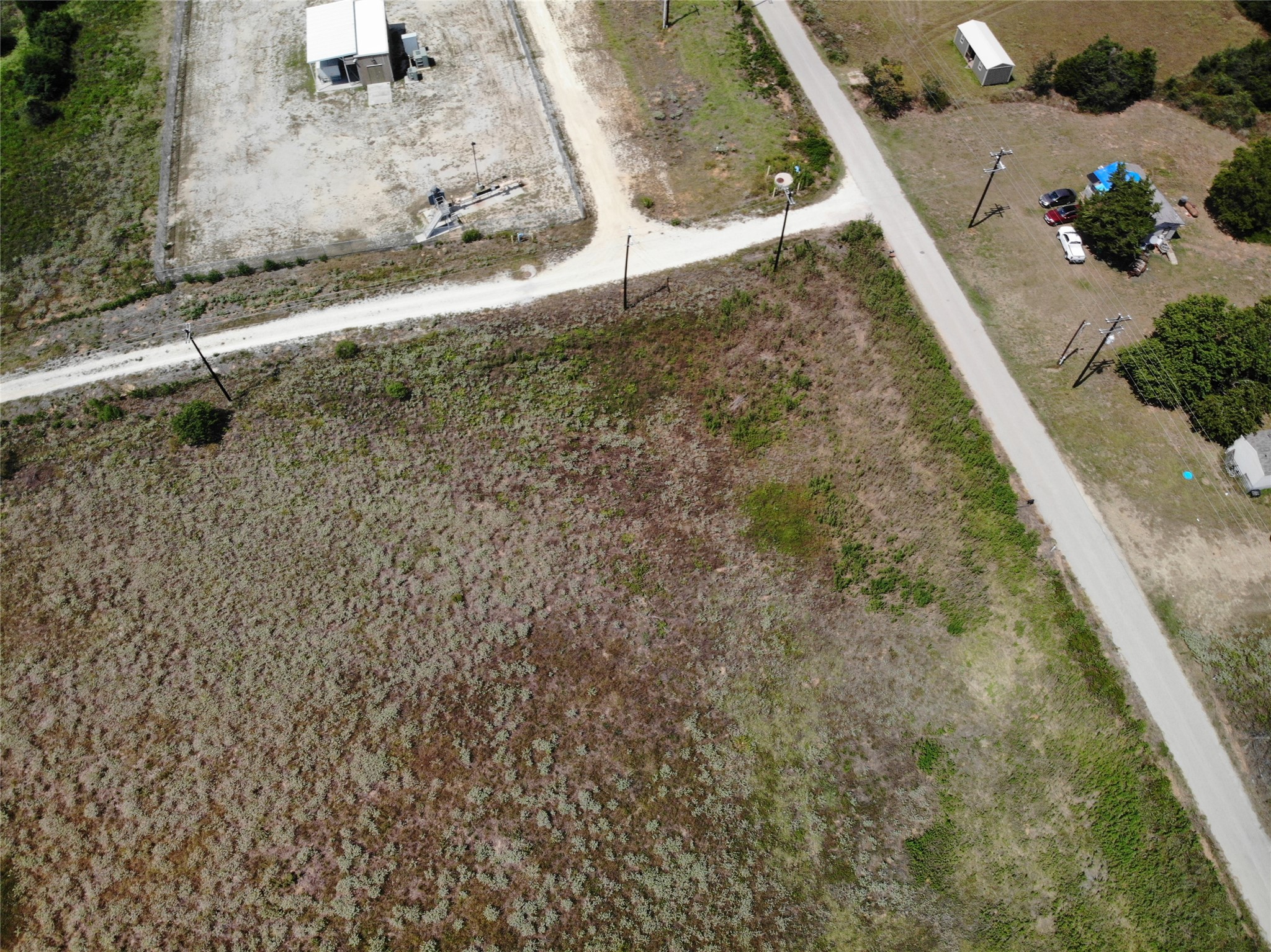 367 County Road 367 Caldwell, TX 77836 - Photo 19 of 36 a view of a dry yard with wooden fence