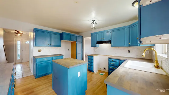 $469,900 | 590 North 1089th Street East, Rupert, ID 83350