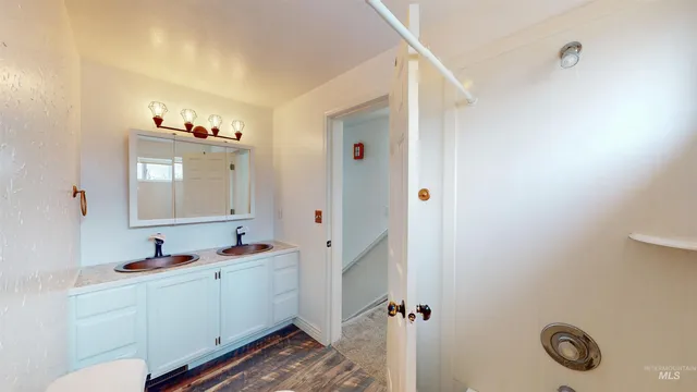 $469,900 | 590 North 1089th Street East, Rupert, ID 83350