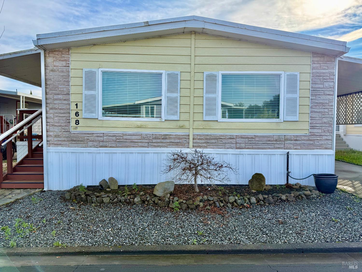 168 Shoreham Way Santa Rosa, CA 95401 - Photo 2 of 33