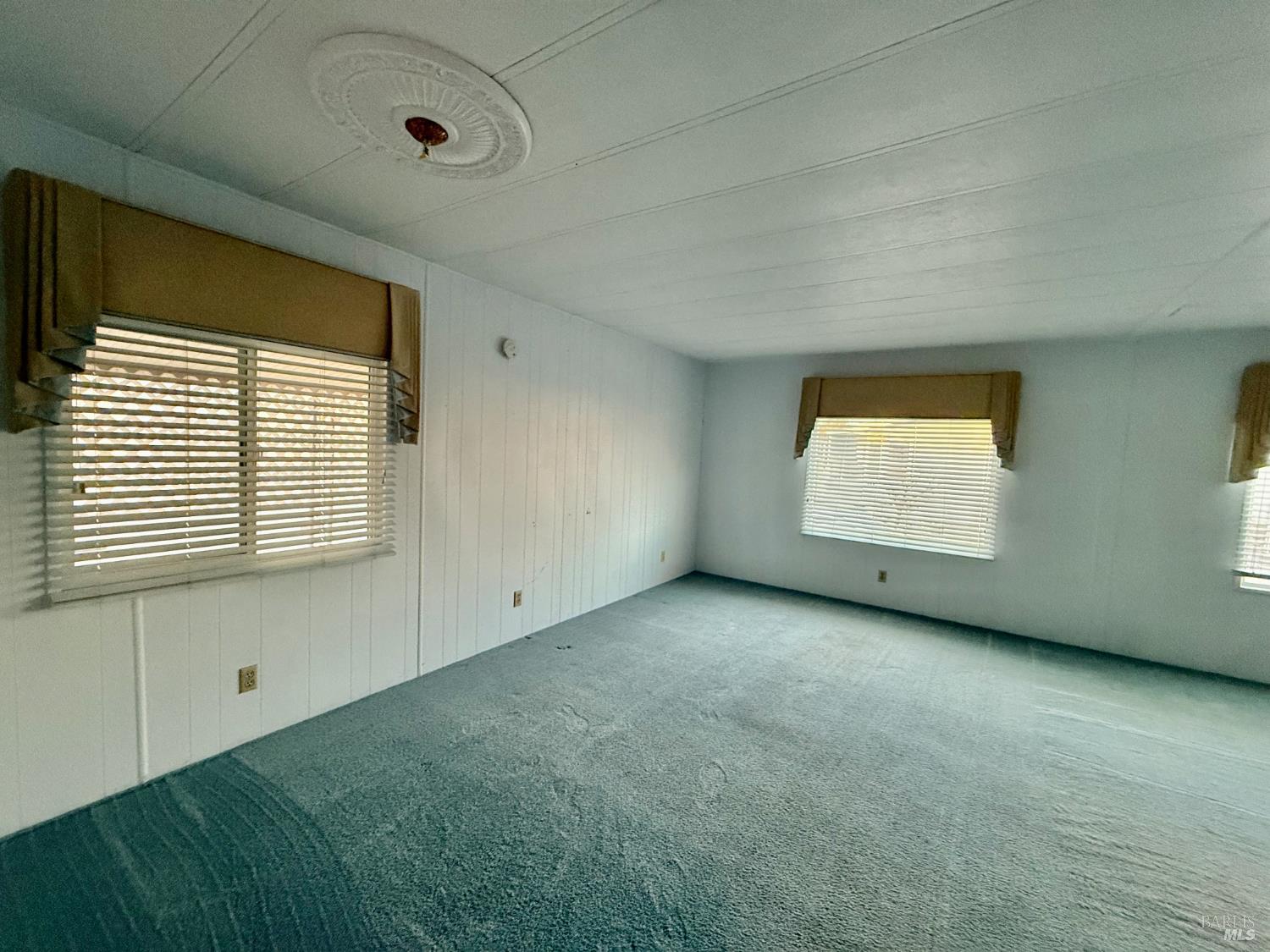 168 Shoreham Way Santa Rosa, CA 95401 - Photo 5 of 33