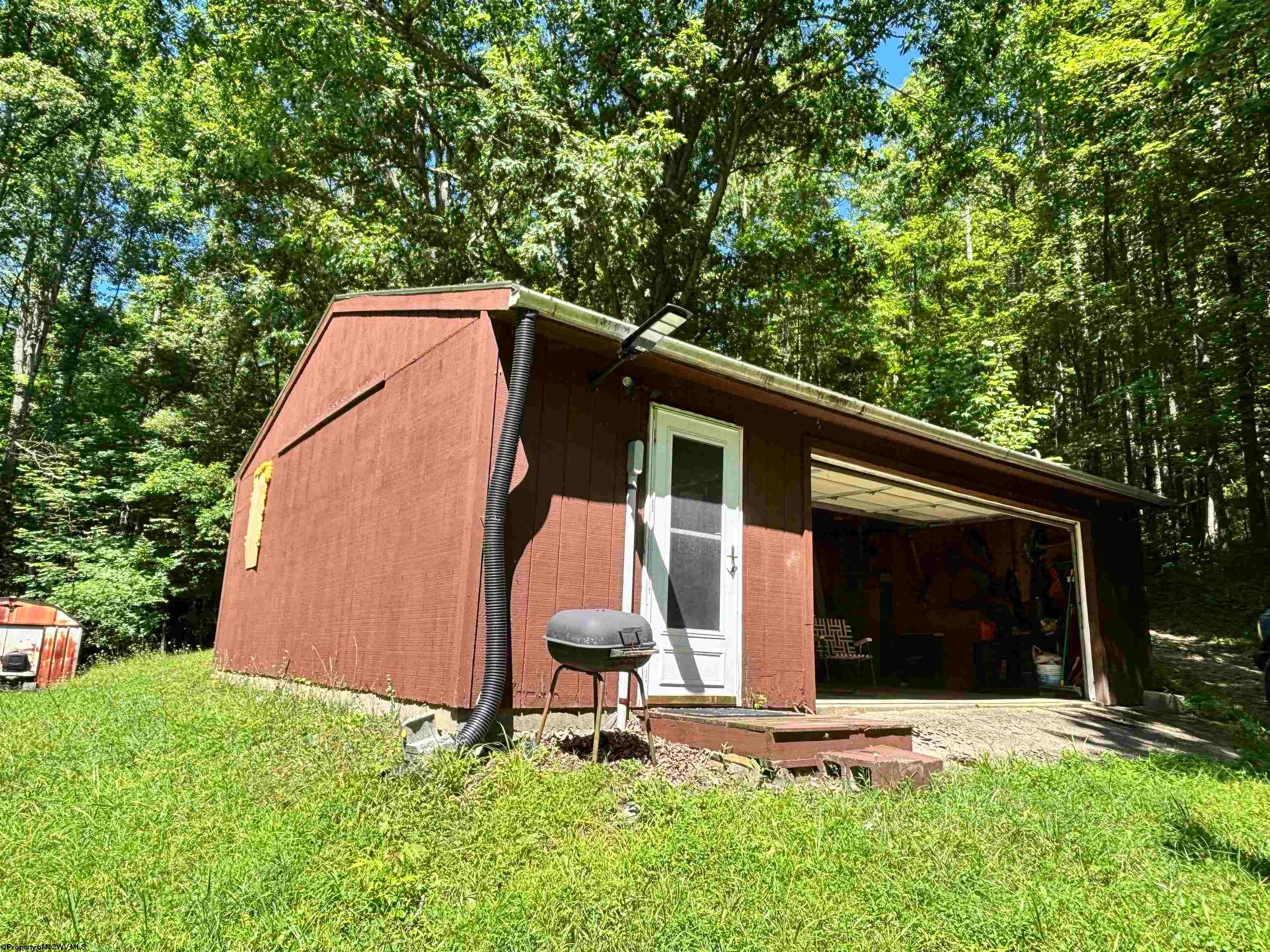 110 Danner Road Belington, WV 26250 - Photo 17 of 22 Gallery Image 17