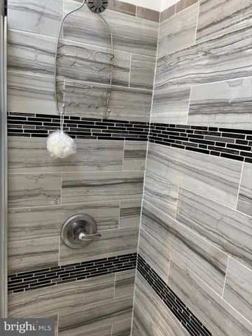 $280,000 | 4003 East Roosevelt Boulevard, Philadelphia, PA 19124