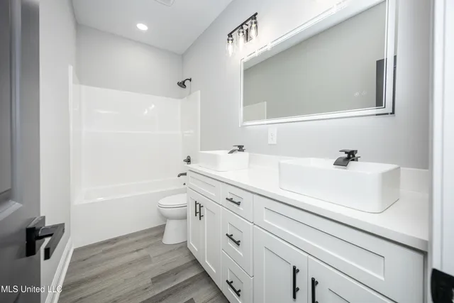 $299,711 | 2403 Graveline Road, Gautier, MS 39553