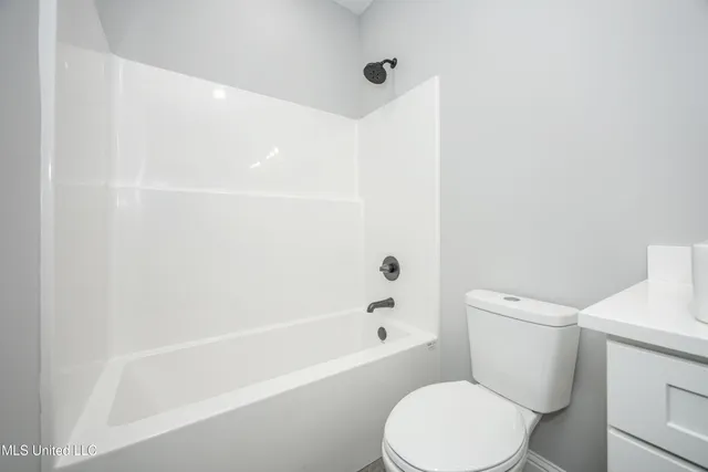 $299,711 | 2403 Graveline Road, Gautier, MS 39553