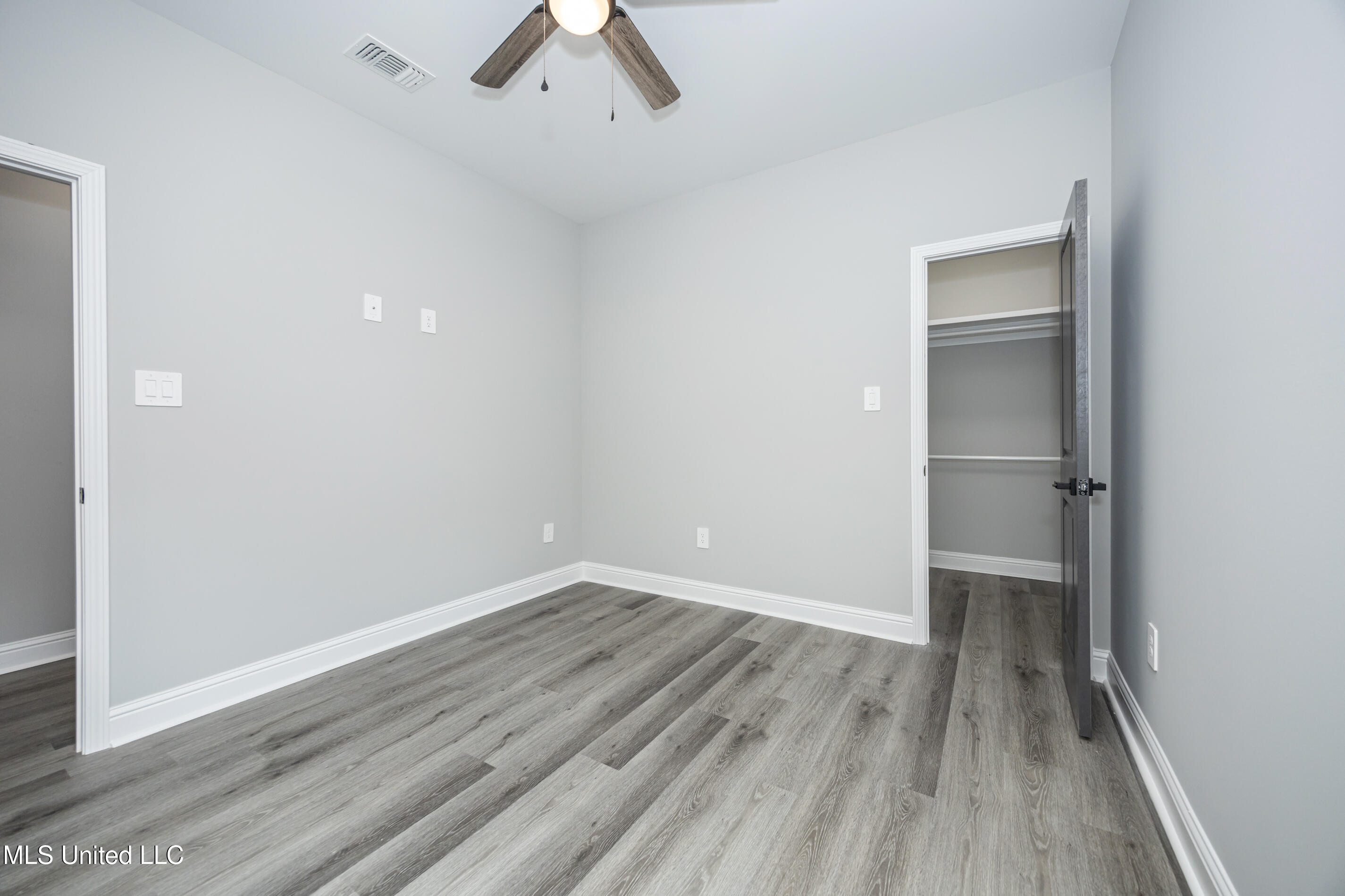 2403 Graveline Road Gautier, MS 39553 - Photo 26 of 33 IMG_5902