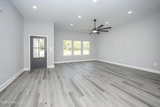 $299,711 | 2403 Graveline Road, Gautier, MS 39553