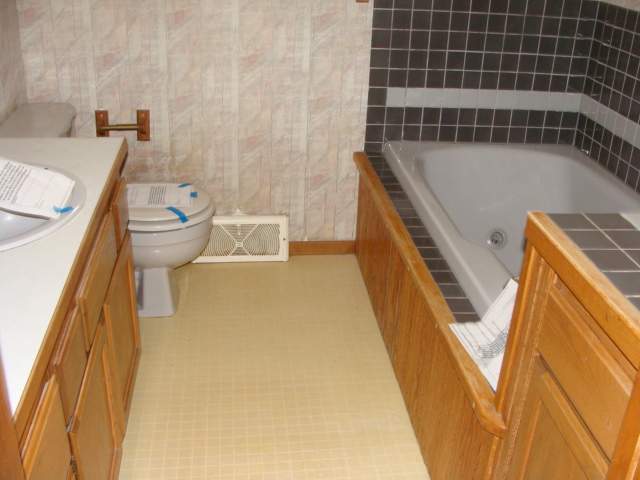 1423 North Locust Road Spokane Valley, WA 99206 - Photo 8 of 9