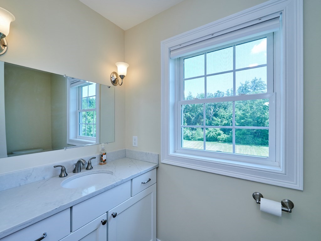 265 Salem Road Dracut, MA 01826 - Photo 35 of 41 Gallery Image 35