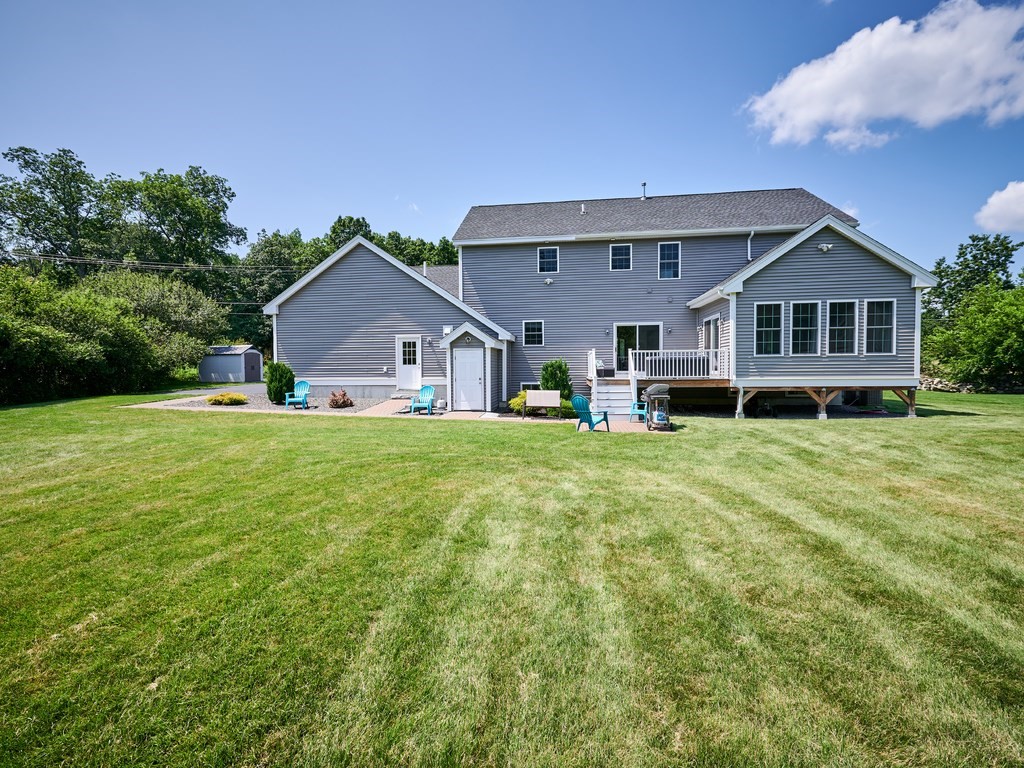 265 Salem Road Dracut, MA 01826 - Photo 4 of 41 Gallery Image 4