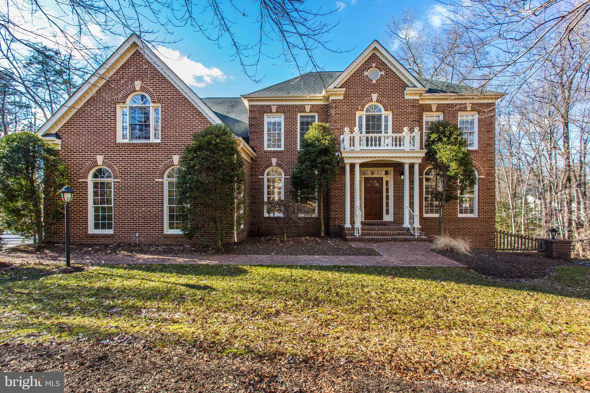 7332 Clifton Road Clifton, VA 20124 - Photo 1 of 76 Gallery Image 1