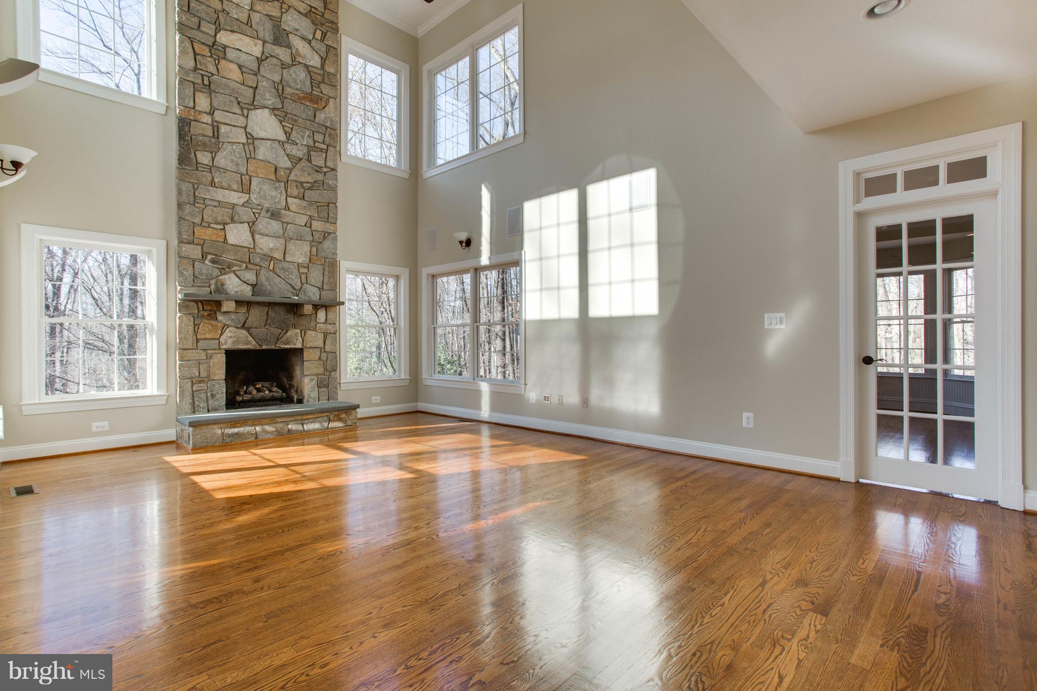 7332 Clifton Road Clifton, VA 20124 - Photo 16 of 76 Gallery Image 16