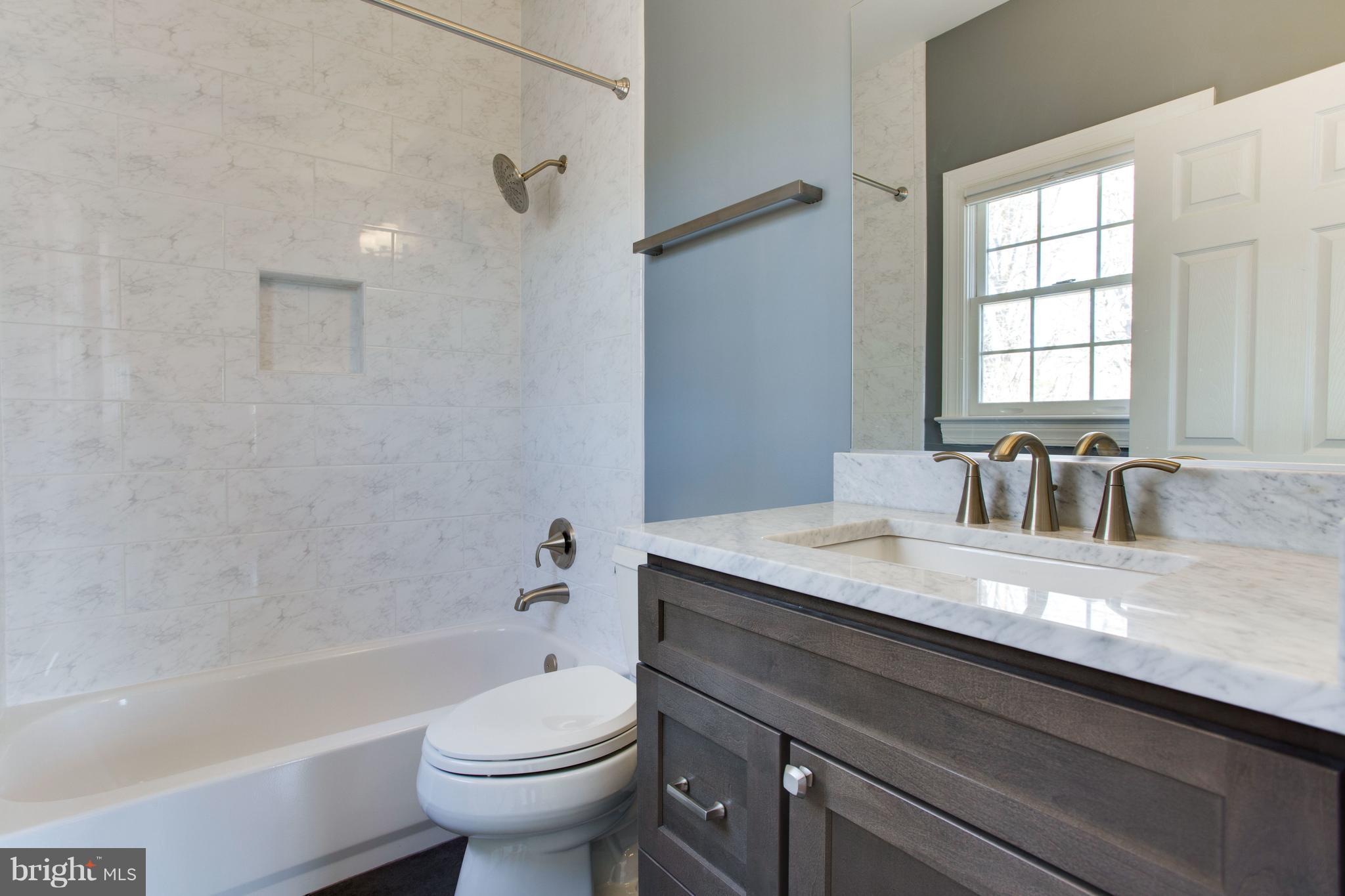 7332 Clifton Road Clifton, VA 20124 - Photo 37 of 76 Gallery Image 37