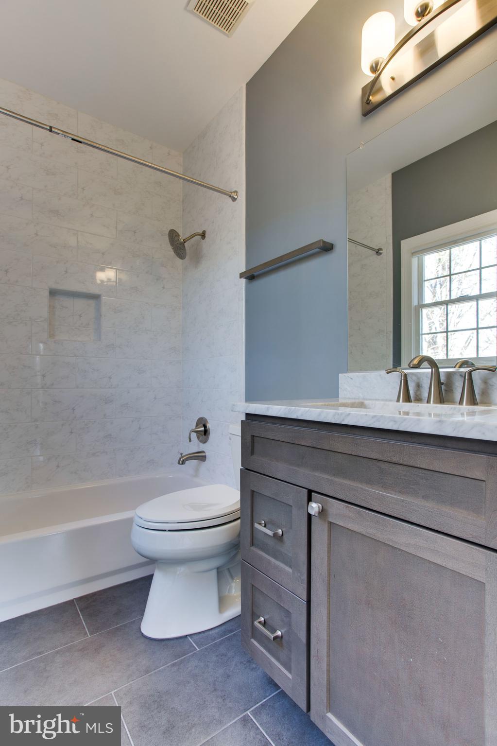 7332 Clifton Road Clifton, VA 20124 - Photo 38 of 76 Gallery Image 38