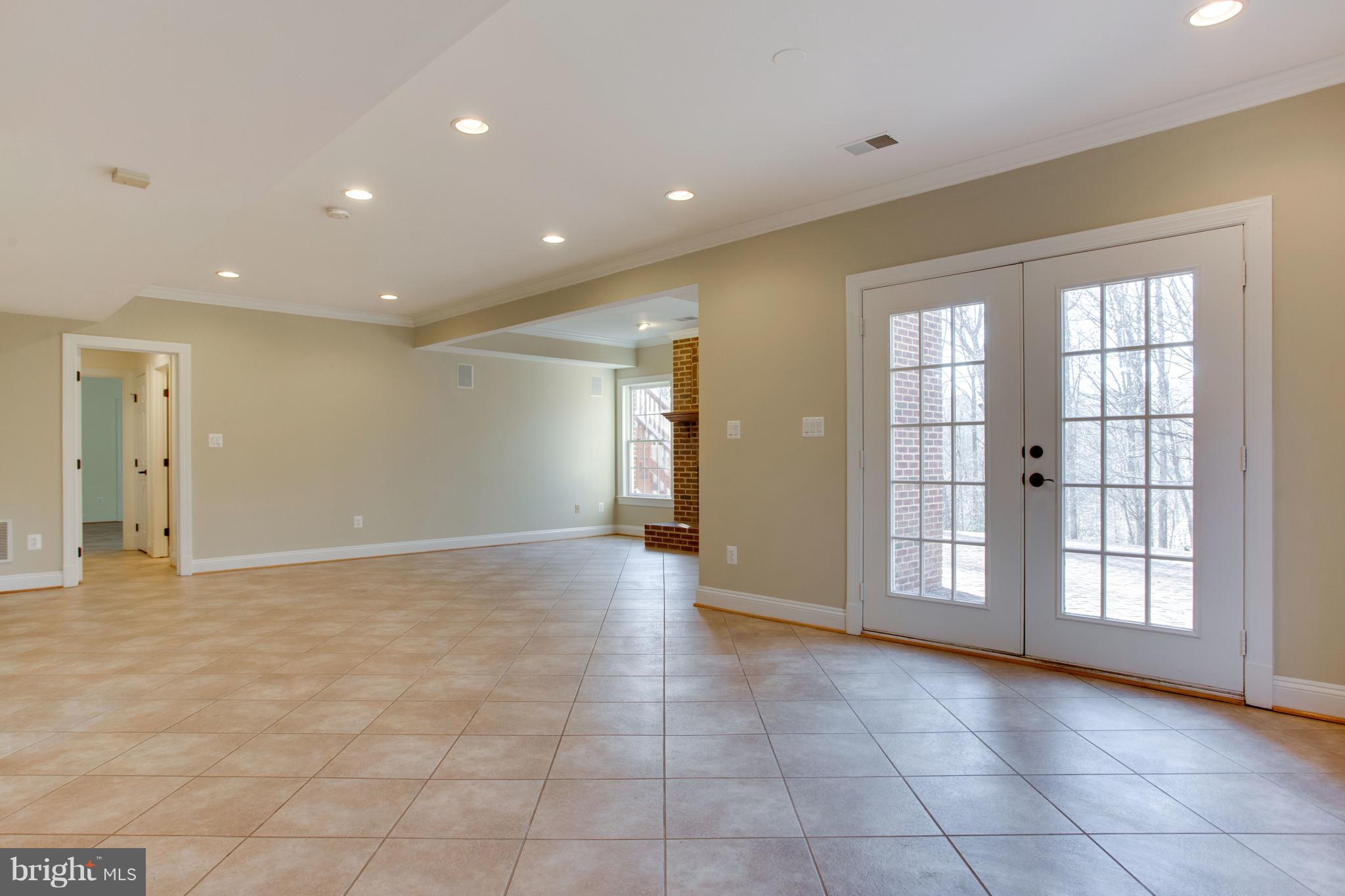 7332 Clifton Road Clifton, VA 20124 - Photo 58 of 76 Gallery Image 58