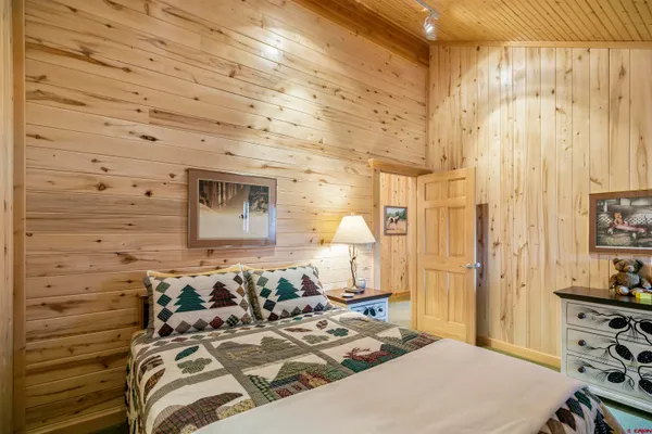 $1,100,000 | 1100 Soaring Eagle Court, Chromo, CO 81128