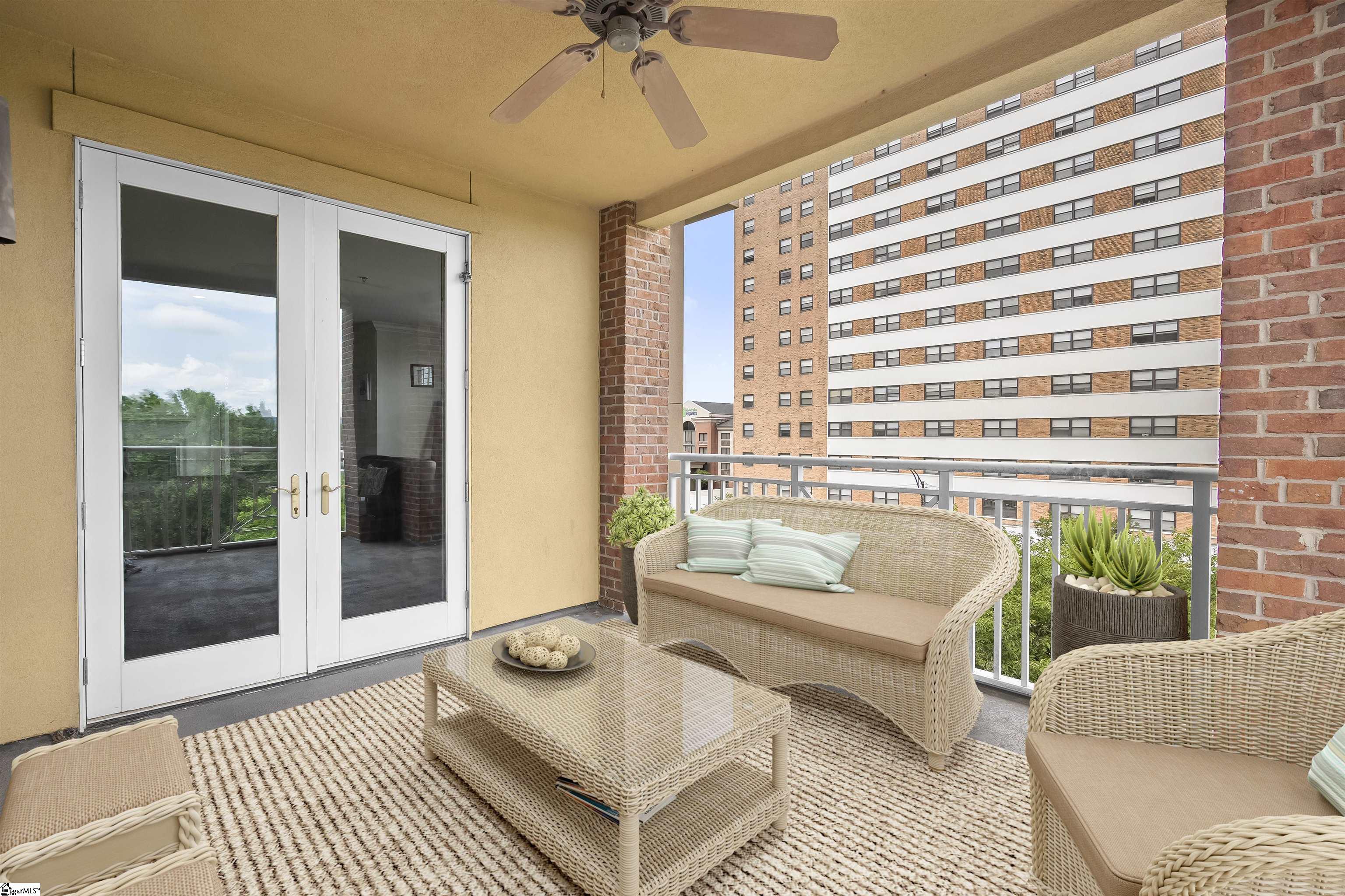 400 North Main Street, Unit 401 Greenville, SC 29601 - Photo 23 of 28