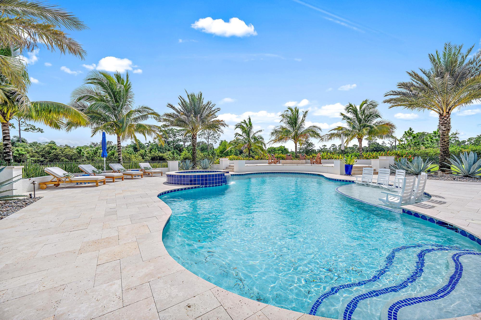 8164 Southeast Old Plantation Circle Jupiter, FL 33458 - Photo 15 of 60 Pool