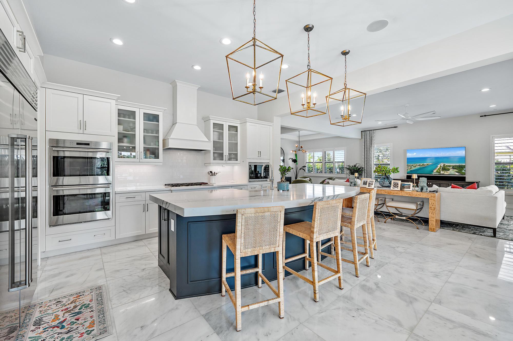 8164 Southeast Old Plantation Circle Jupiter, FL 33458 - Photo 20 of 60 Kitchen