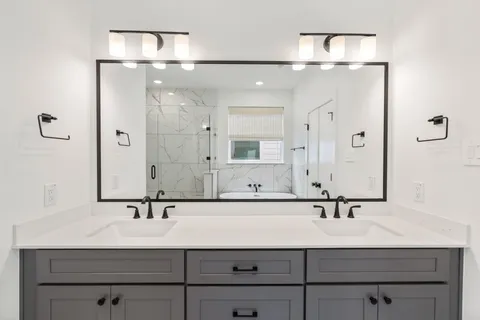 $475,000 | 4862 Brinkman Street, Houston, TX 77018