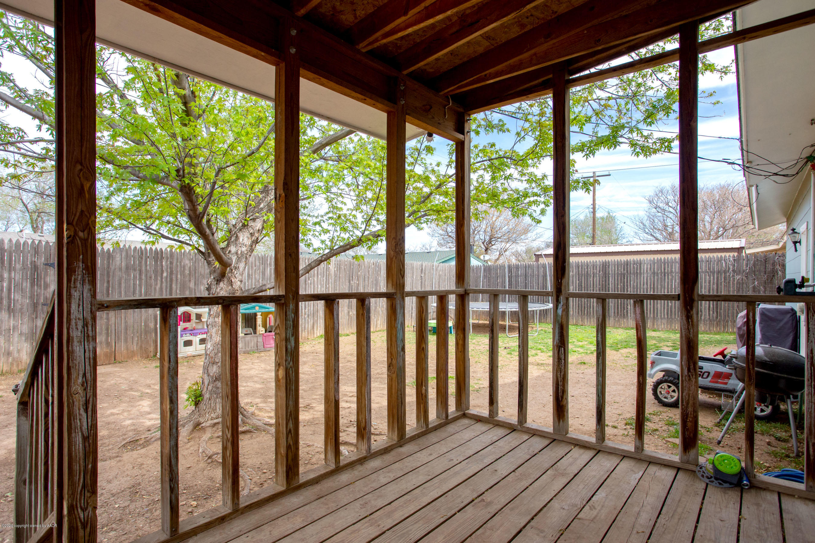 4712 South Milam Street Amarillo, TX 79110 - Photo 20 of 22 a view of wooden balcony with wooden floor