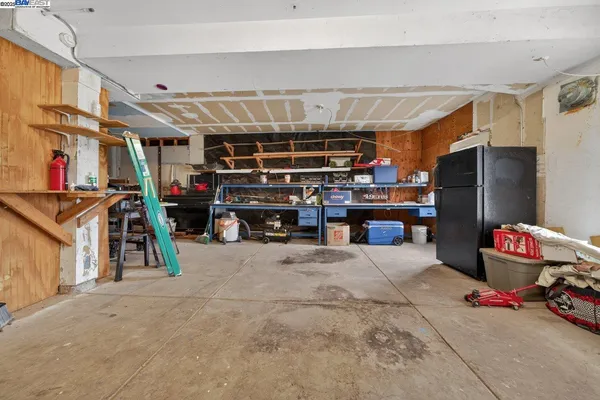 $615,000 | 229 Lake Avenue, Rodeo, CA 94572