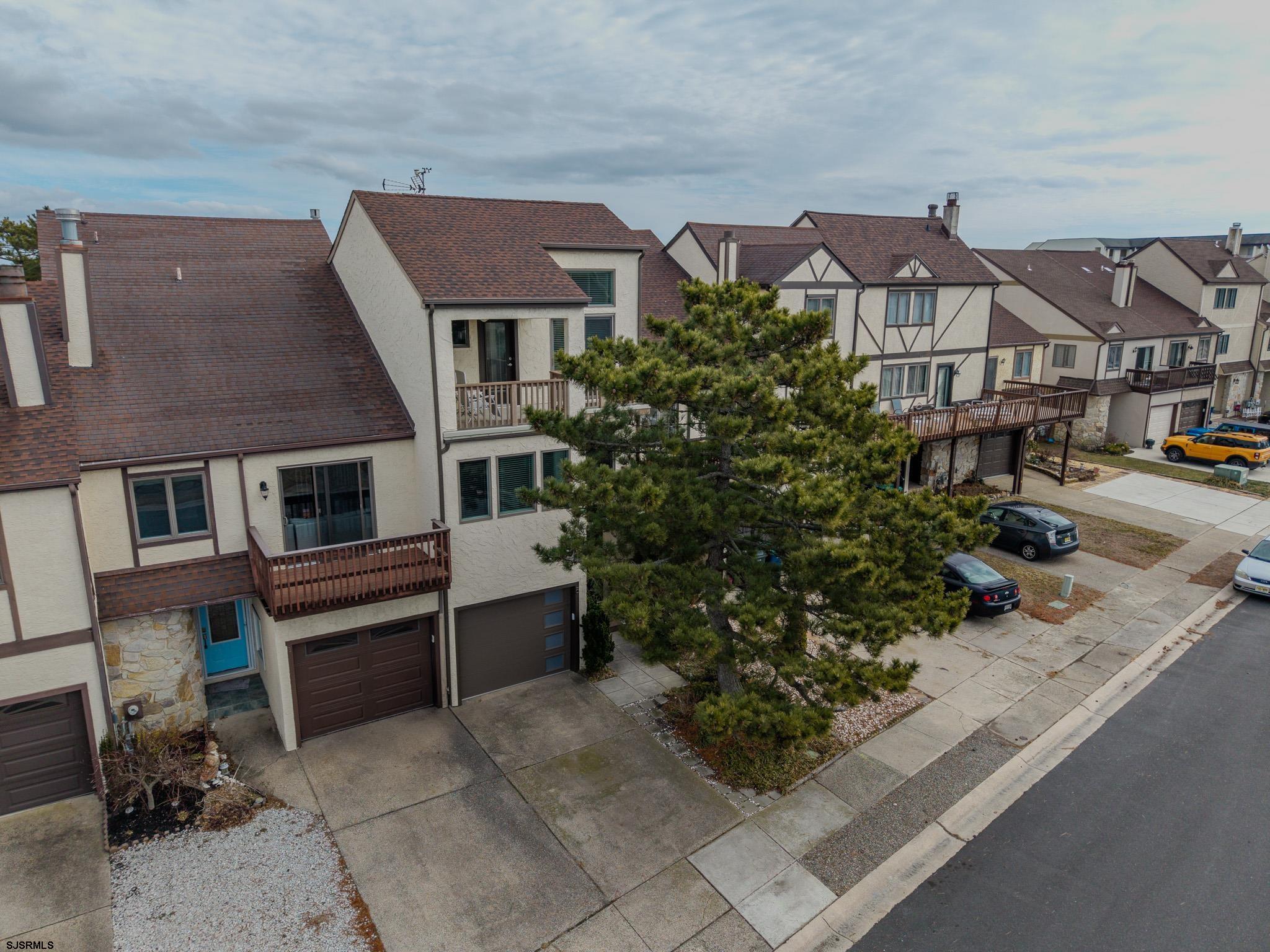 5 Beacon Lane Brigantine, NJ 08203 - Photo 3 of 39