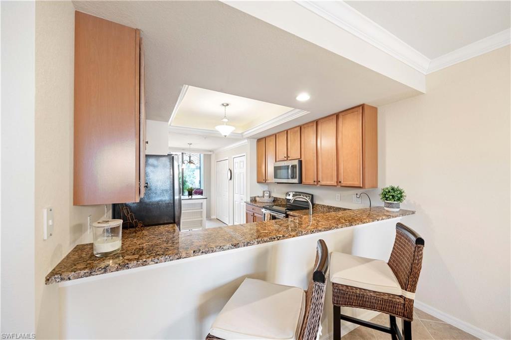 9517 Avellino Way, Unit 2215 Naples, FL 34113 - Photo 4 of 41