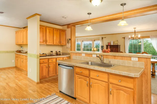 $470,000 | 936 Potter Mountain Road, Gilboa, NY 12076