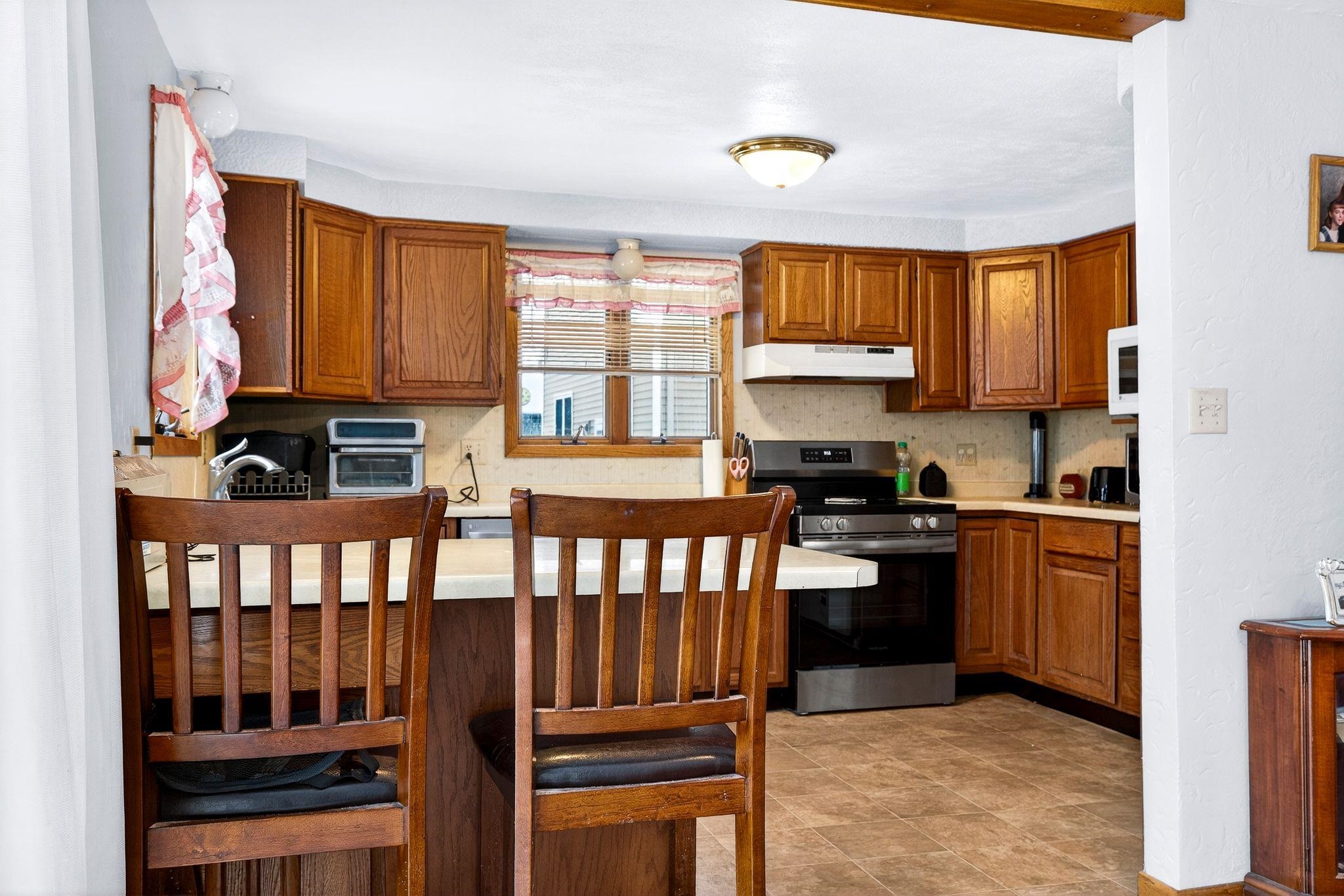 323 8th Street Menasha, WI 54952 - Photo 9 of 24