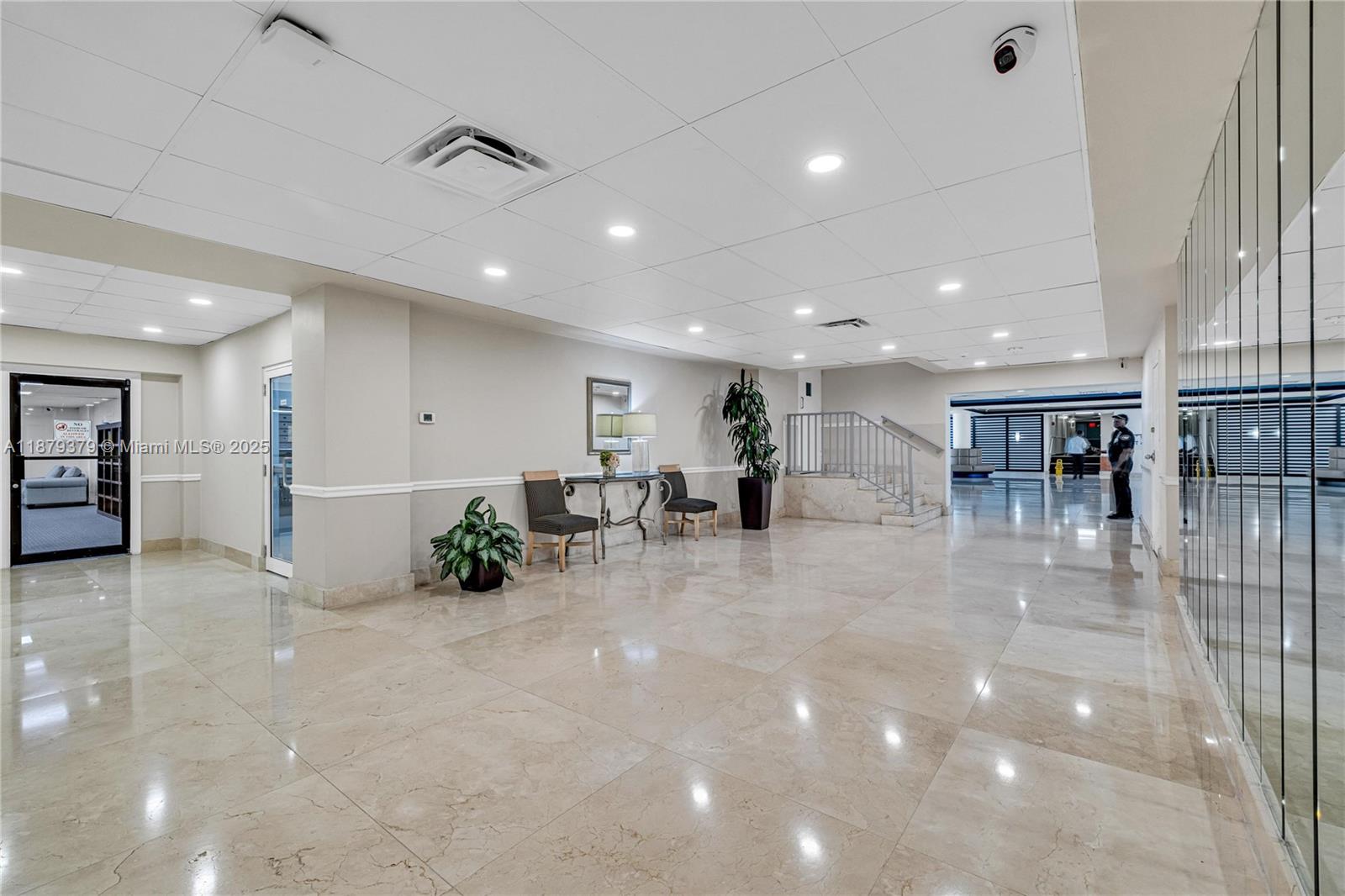 5005 Collins Avenue, Unit 616 Miami Beach, FL 33140 - Photo 32 of 51