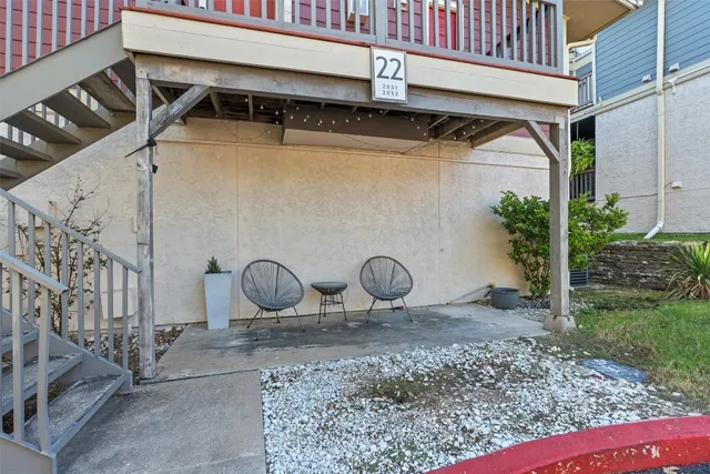 $1,795 | 2215 Post Road, Unit 2051, Austin, TX 78704