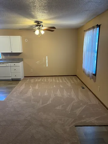 $1,000 | 2232 Nuttman Avenue, Fort Wayne, IN 46809