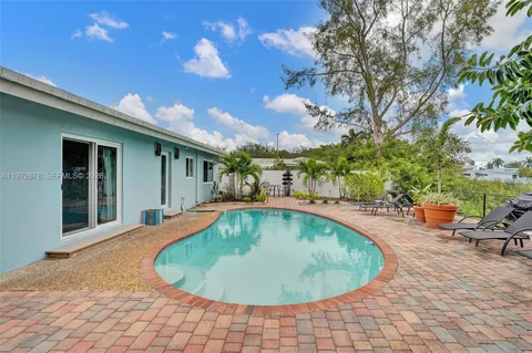 $1,590,000 | 1236 Northeast 18th Avenue, Fort Lauderdale, FL 33304