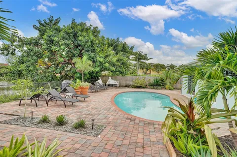 $1,590,000 | 1236 Northeast 18th Avenue, Fort Lauderdale, FL 33304